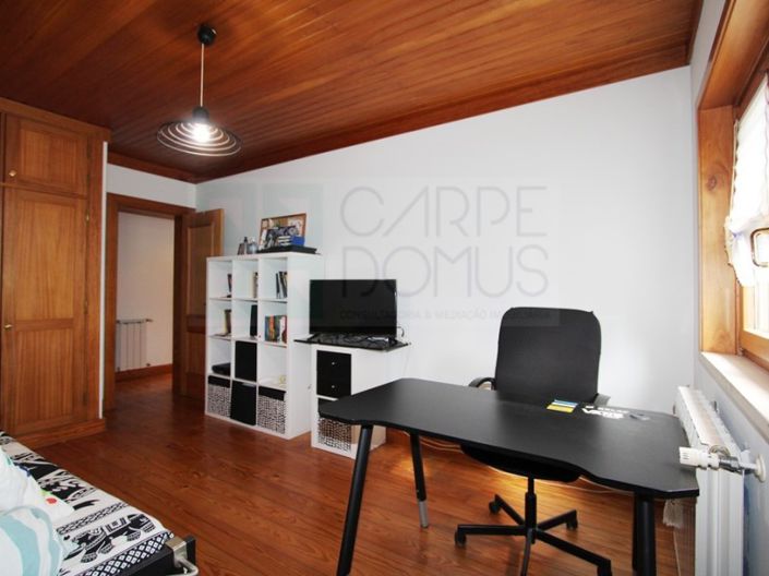 Image No.31-4 Bed House for sale