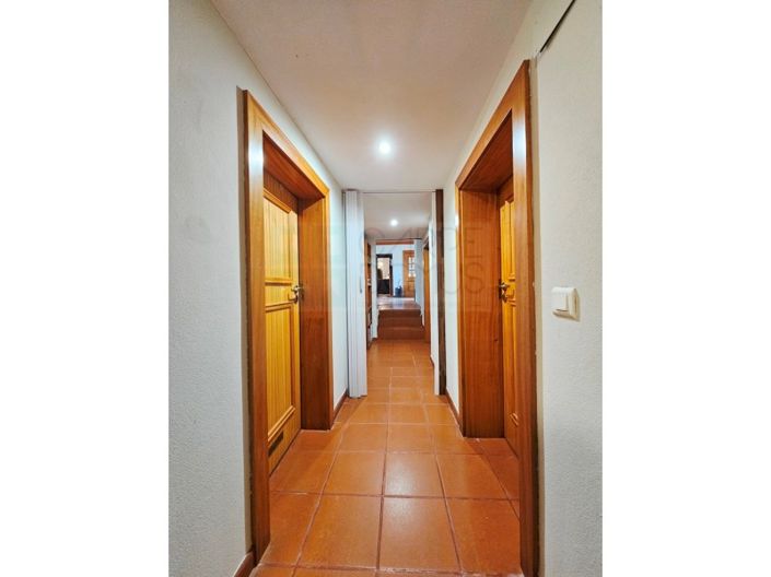 Image No.35-4 Bed House for sale