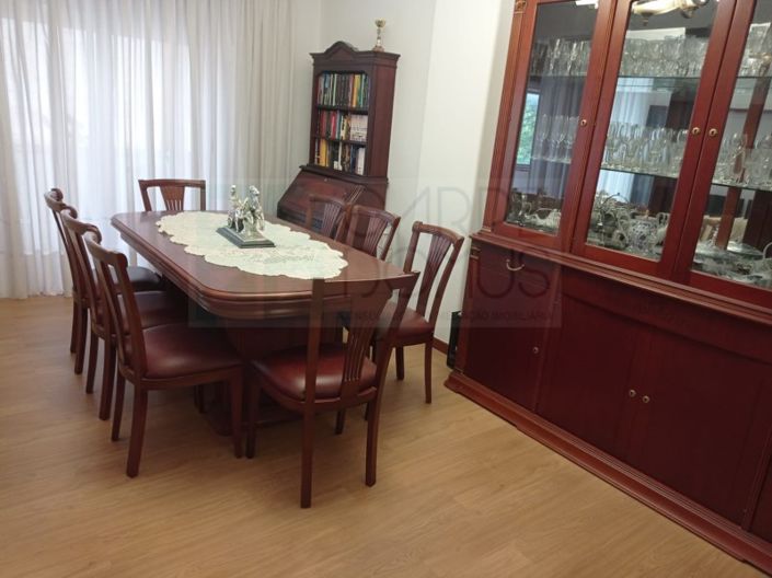 Image No.24-4 Bed Apartment for sale