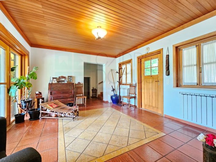 Image No.13-4 Bed Farmhouse for sale