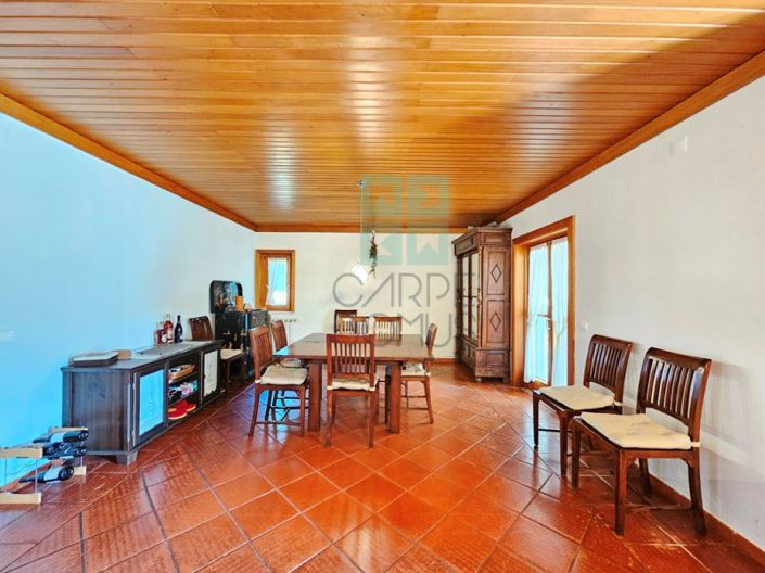 Image No.15-4 Bed Farmhouse for sale