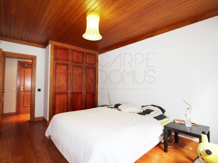 Image No.32-4 Bed Farmhouse for sale