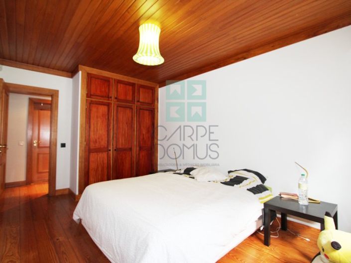 Image No.32-4 Bed Farmhouse for sale