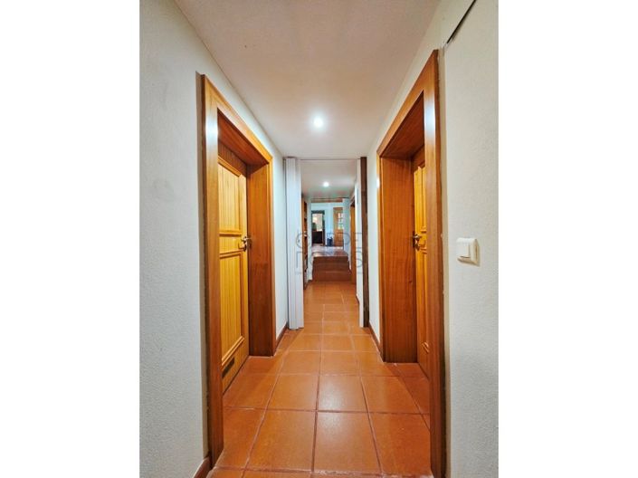 Image No.35-4 Bed Farmhouse for sale