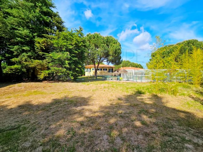 Image No.48-4 Bed Farmhouse for sale