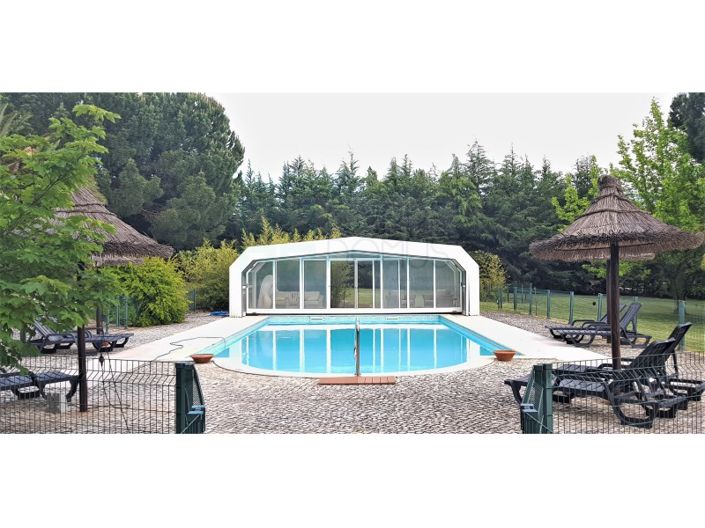 Image No.53-4 Bed Farmhouse for sale