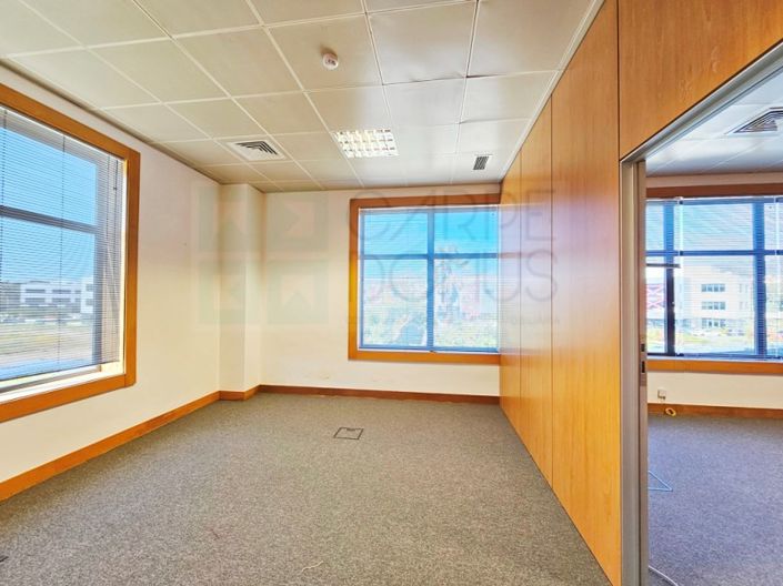 Image No.34-Commercial for sale