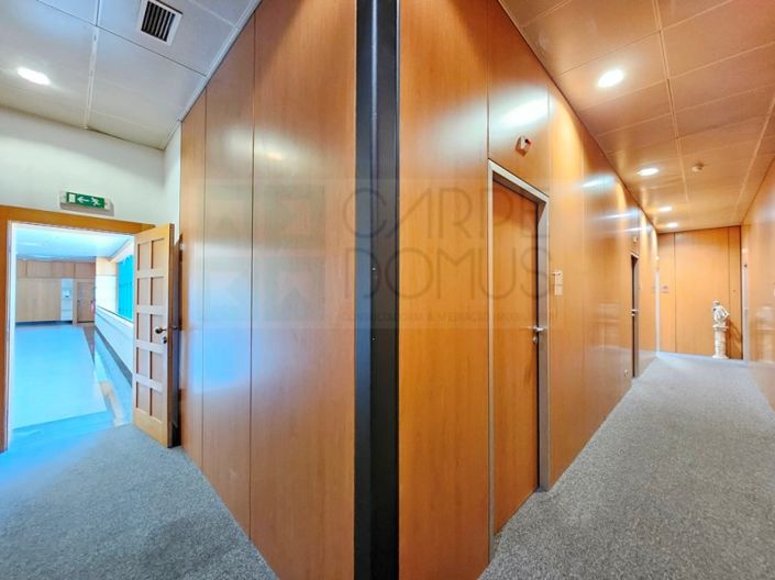 Image No.40-Commercial for sale