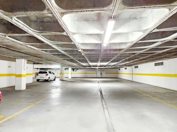 Image No.56-Commercial for sale