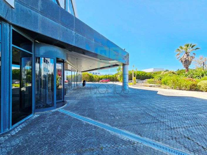 Image No.59-Commercial for sale