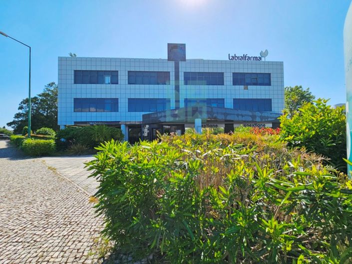 Image No.60-Commercial for sale