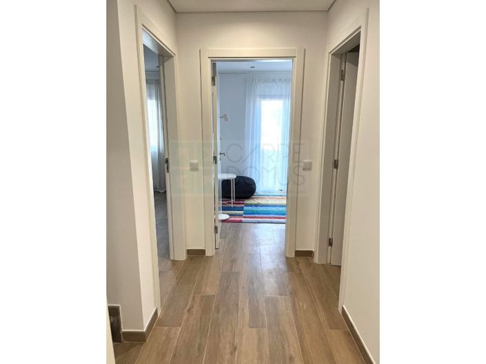 Image No.18-3 Bed Apartment for sale