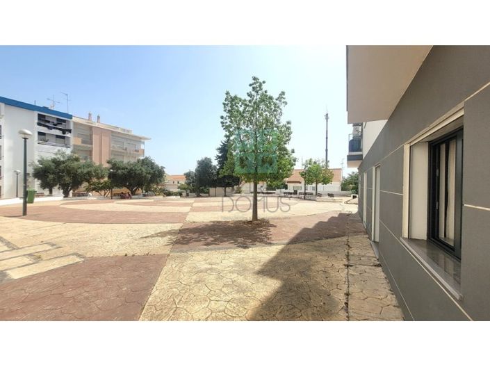 Image No.24-3 Bed Apartment for sale