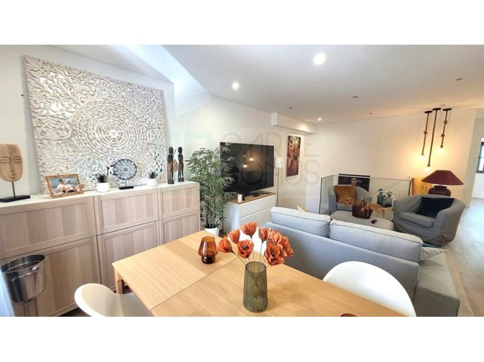 Image No.3-3 Bed Apartment for sale