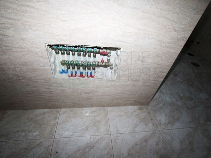 Image No.34-4 Bed House for sale