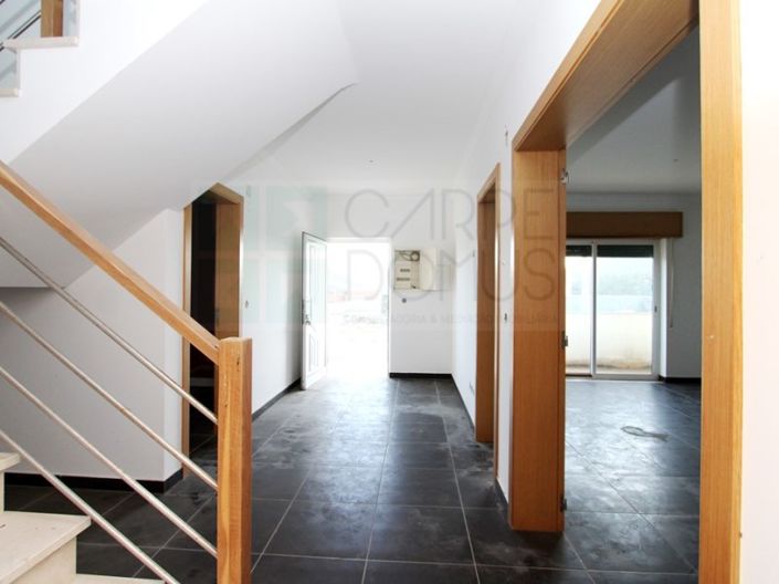 Image No.6-4 Bed House for sale