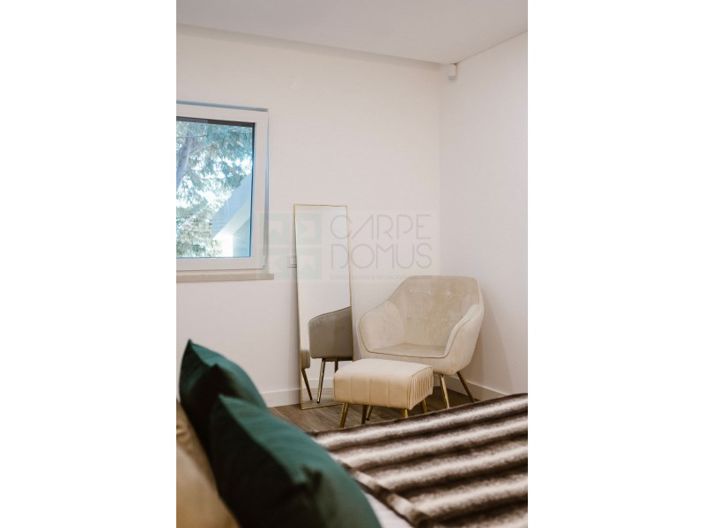 Image No.15-4 Bed House for sale