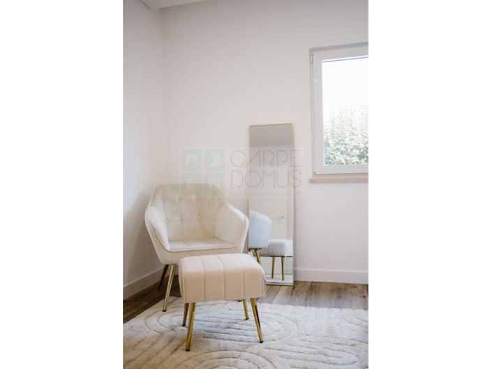 Image No.18-4 Bed House for sale