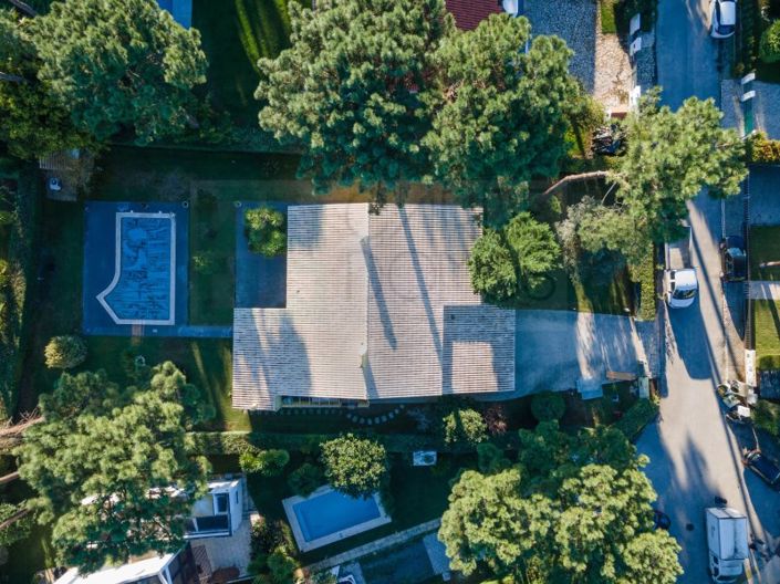 Image No.2-4 Bed House for sale