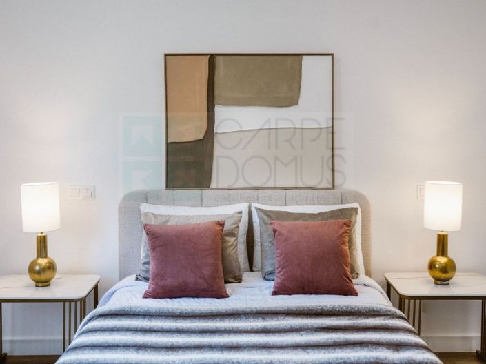 Image No.20-4 Bed House for sale