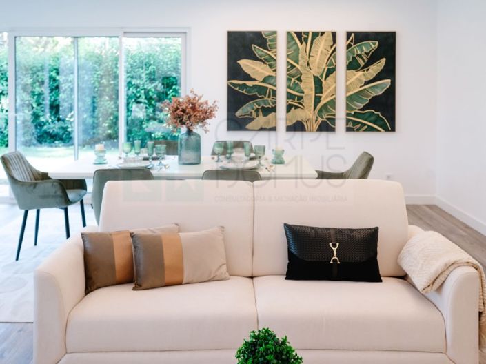 Image No.28-4 Bed House for sale