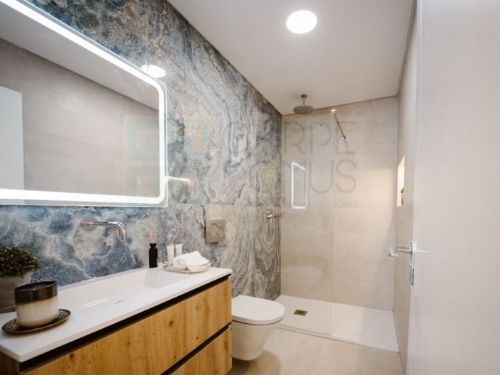 Image No.41-4 Bed House for sale