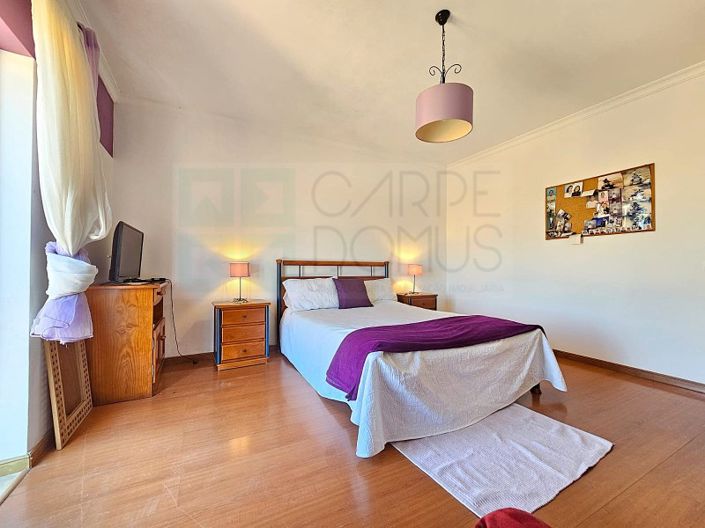 Image No.19-4 Bed House for sale