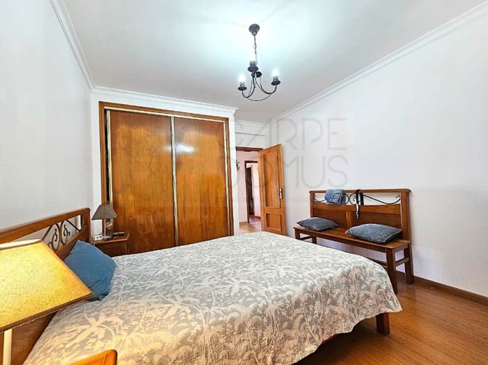 Image No.27-4 Bed House for sale
