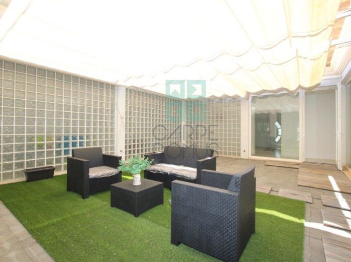 Image No.17-4 Bed House for sale