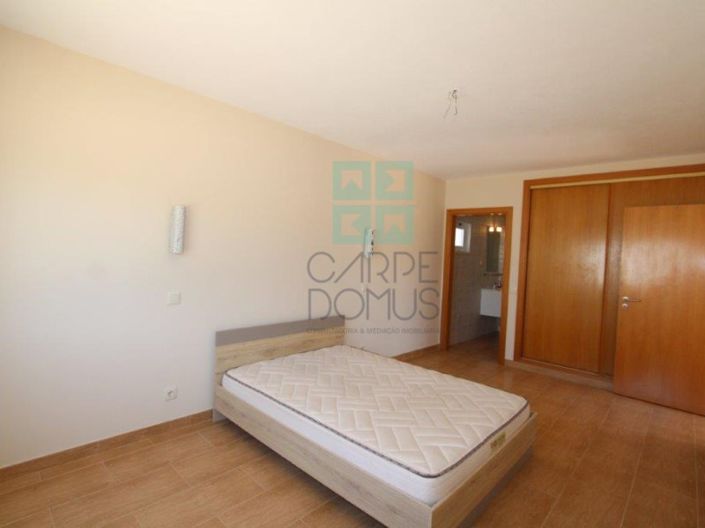 Image No.39-4 Bed House for sale