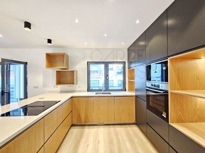 Image No.2-3 Bed House for sale