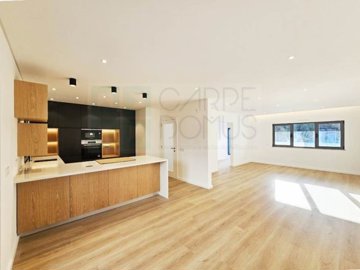 id8dc29801-0000-0500-0000-000016ee344a