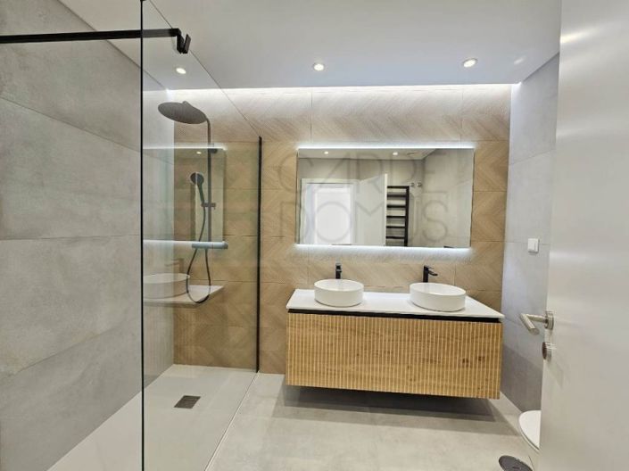 Image No.38-3 Bed House for sale