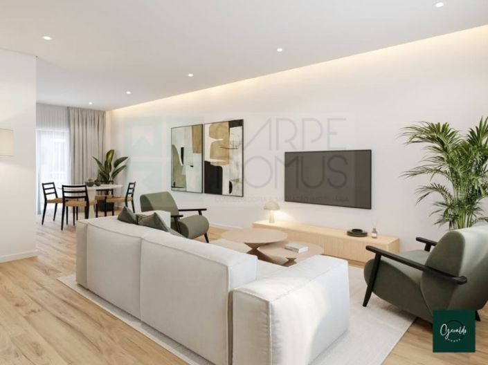 Image No.8-3 Bed House for sale