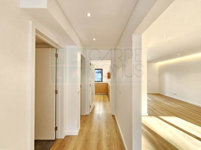 Image No.14-3 Bed House for sale