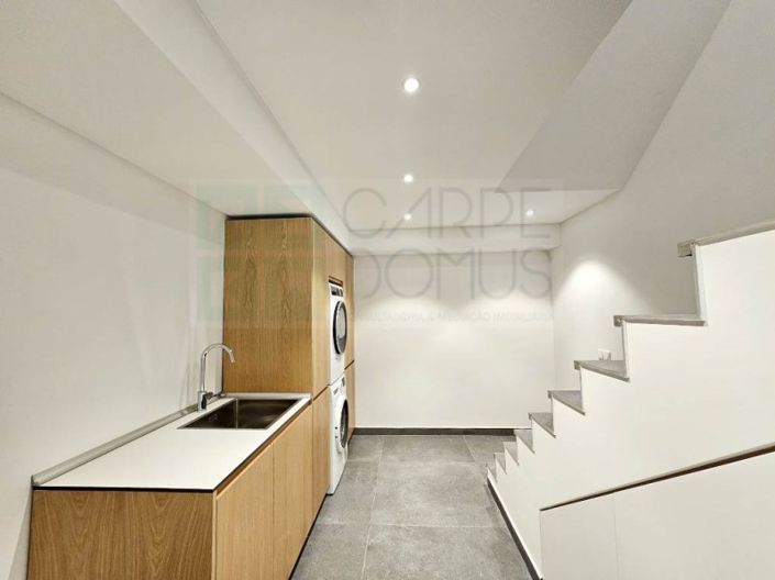 Image No.50-3 Bed House for sale