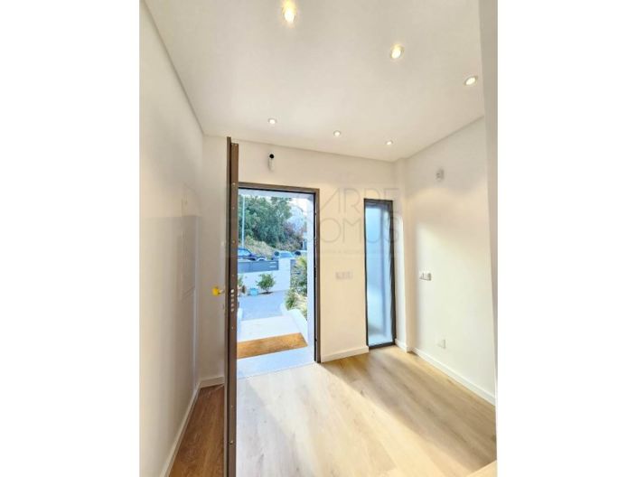 Image No.59-3 Bed House for sale