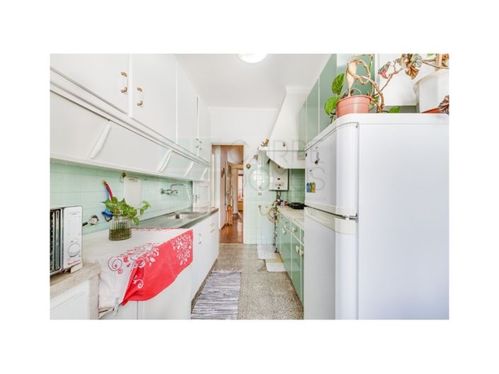 Image No.1-3 Bed Apartment for sale