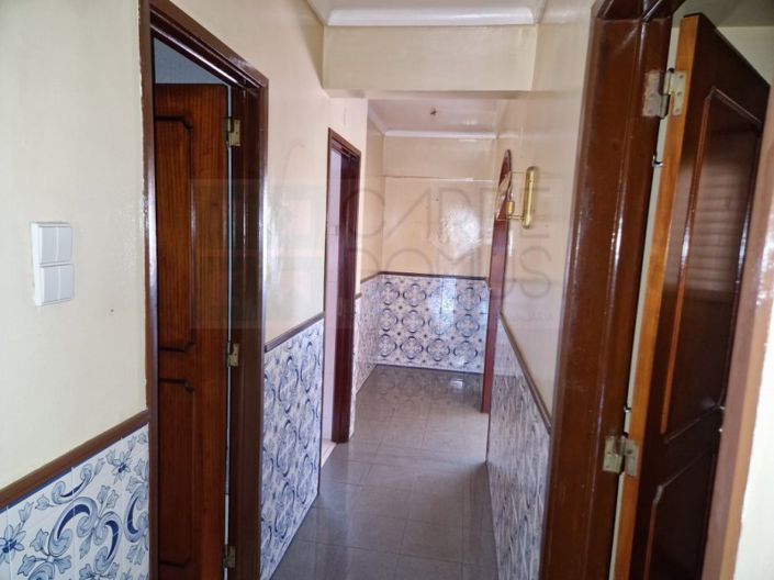 Image No.15-3 Bed Apartment for sale