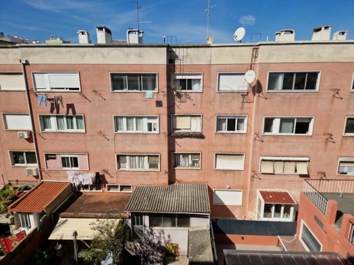 Image No.24-3 Bed Apartment for sale