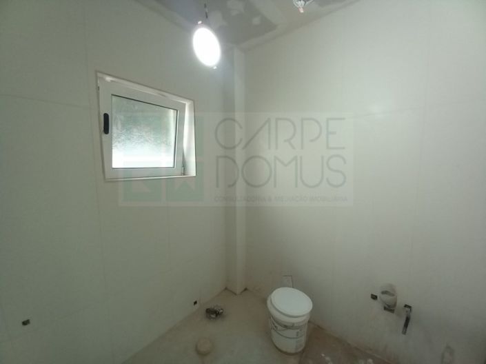 Image No.22-4 Bed Apartment for sale