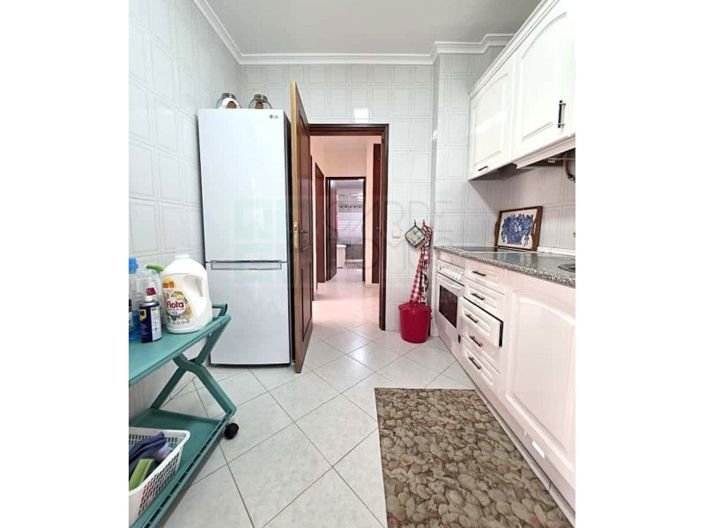 Image No.12-2 Bed Apartment for sale