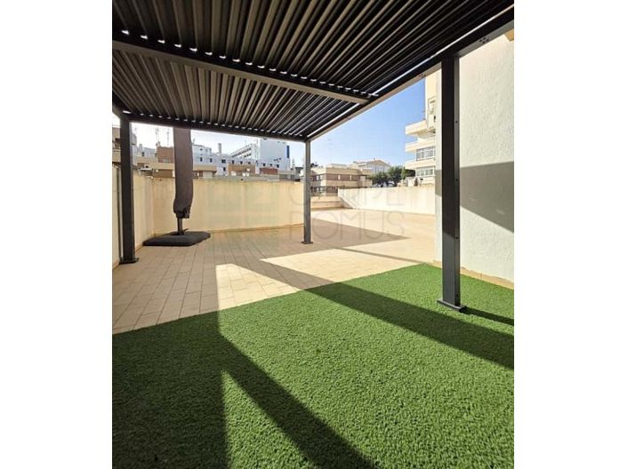 Image No.20-2 Bed Apartment for sale