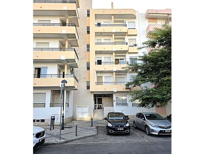 Image No.25-2 Bed Apartment for sale