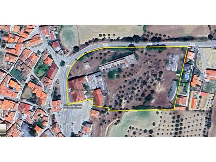 Image No.24-40 Bed Farmhouse for sale