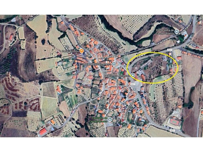 Image No.25-40 Bed Farmhouse for sale