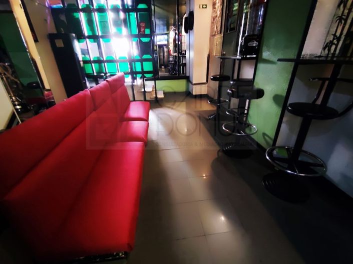 Image No.13-Bar for sale