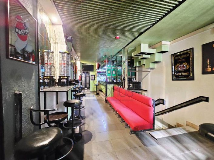 Image No.25-Bar for sale