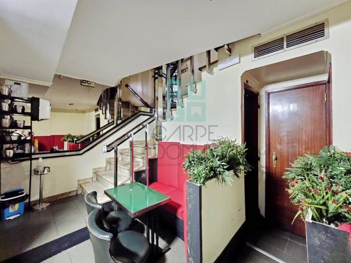 Image No.33-Bar for sale