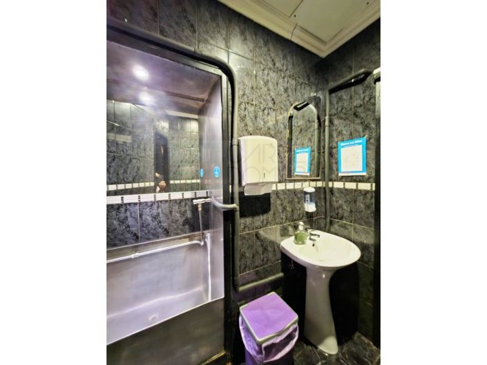 Image No.33-Commercial for sale